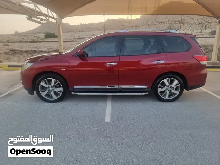Nissan Pathfinder 2015 photo 4