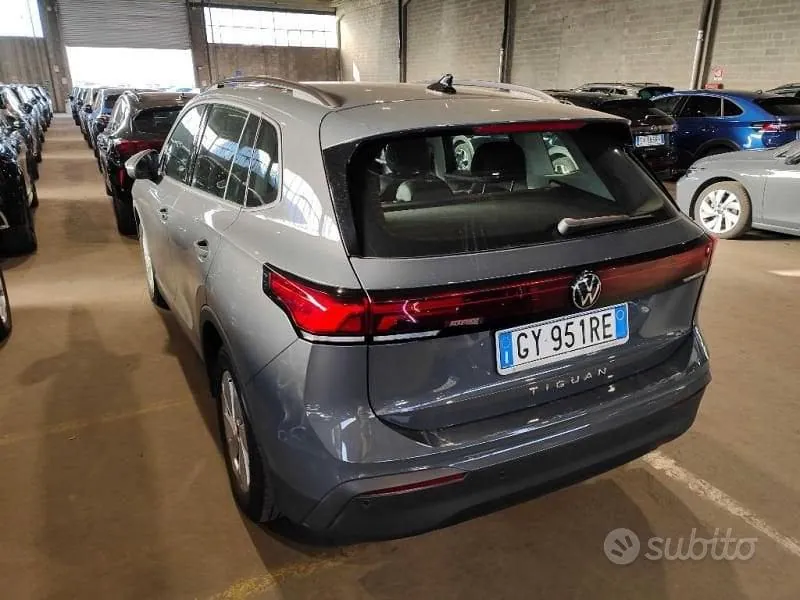 Volkswagen Tiguan 2025 photo 4