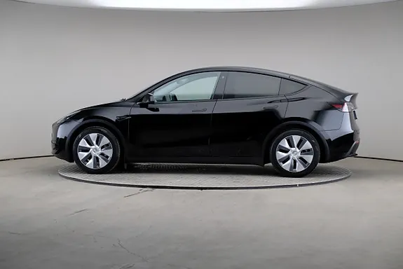 Tesla Model Y 2023 photo 4