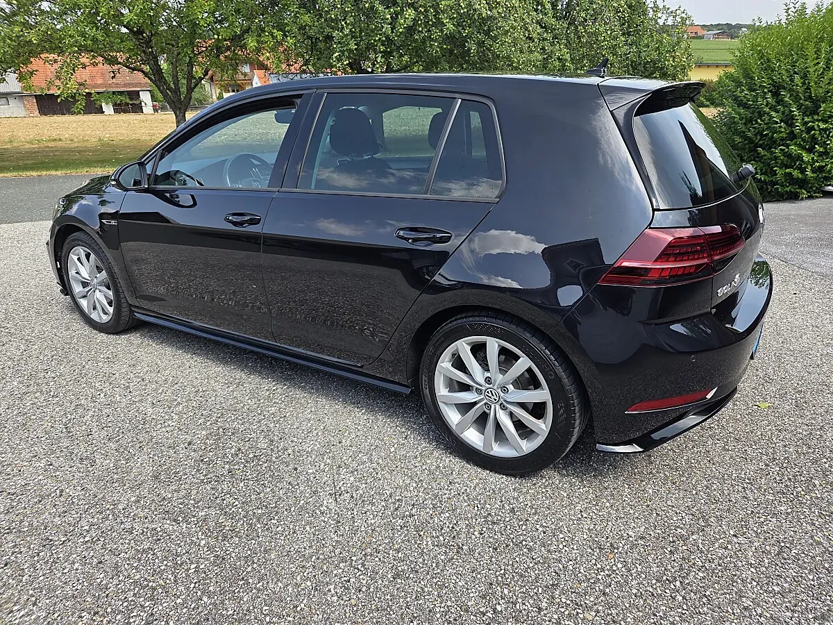 Volkswagen Golf 2018 photo 3