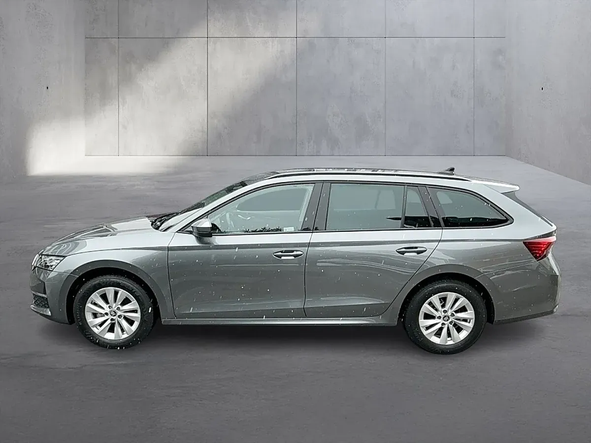 Skoda Octavia 2025 photo 2