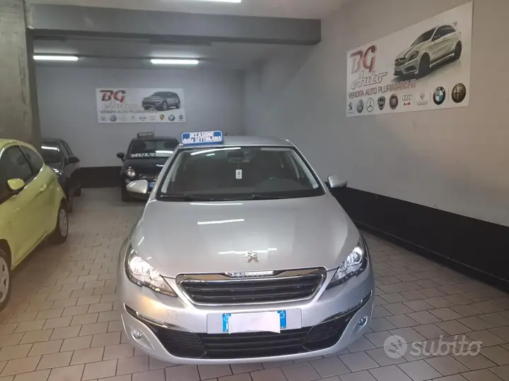 Peugeot 308 2016 photo 2
