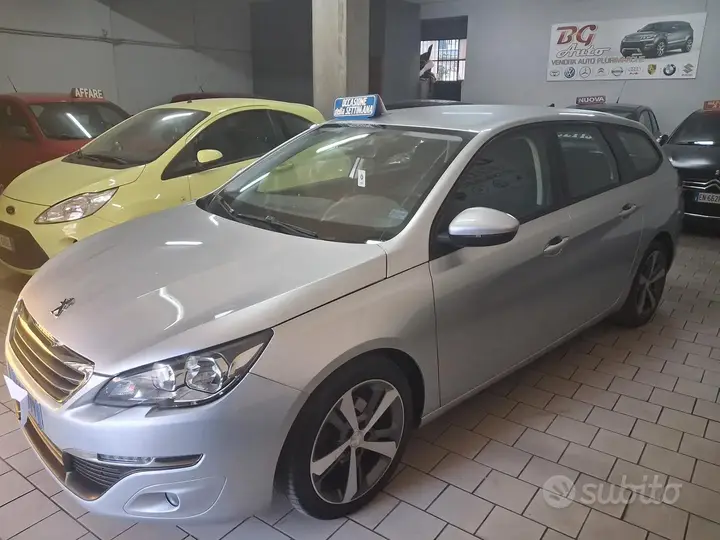 Peugeot 308 2016 photo 3