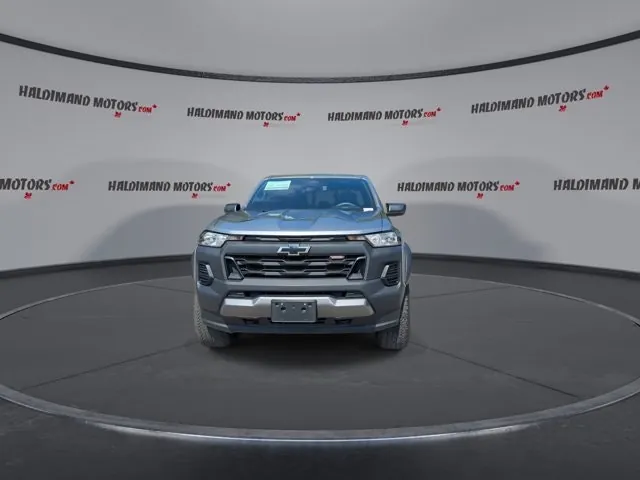Chevrolet Colorado 2024 photo 3
