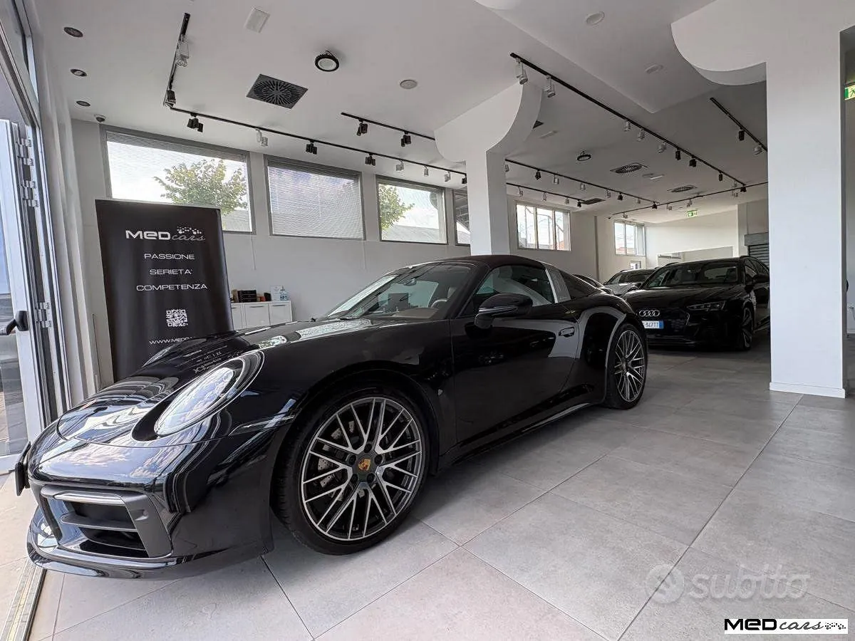 Porsche 992 2023 photo 3