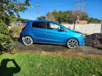 Mitsubishi Mirage 2021 photo 3