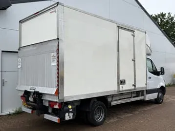 Mercedes-Benz Sprinter 2022 photo 2