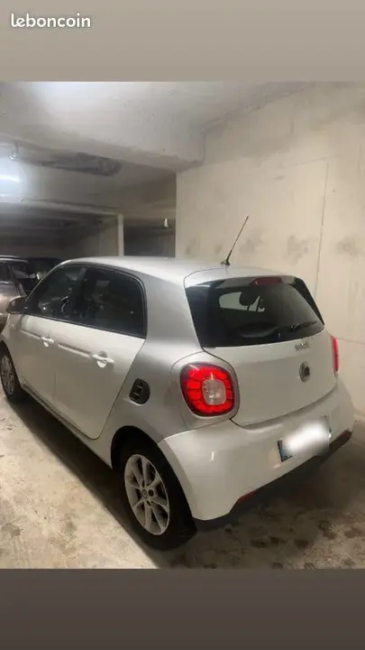 Smart Forfour 2017 photo 2