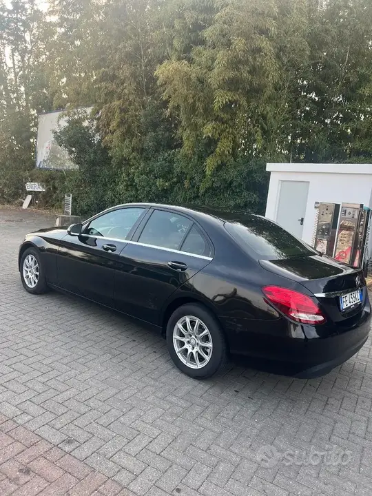Mercedes-Benz C 2016 photo 3
