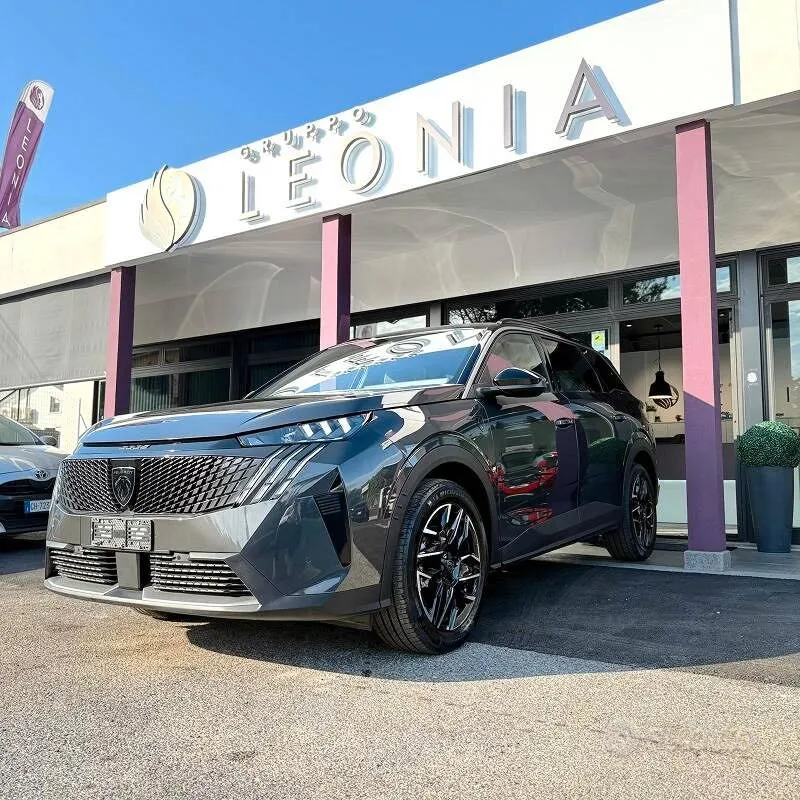 Peugeot 5008 2025 photo 3