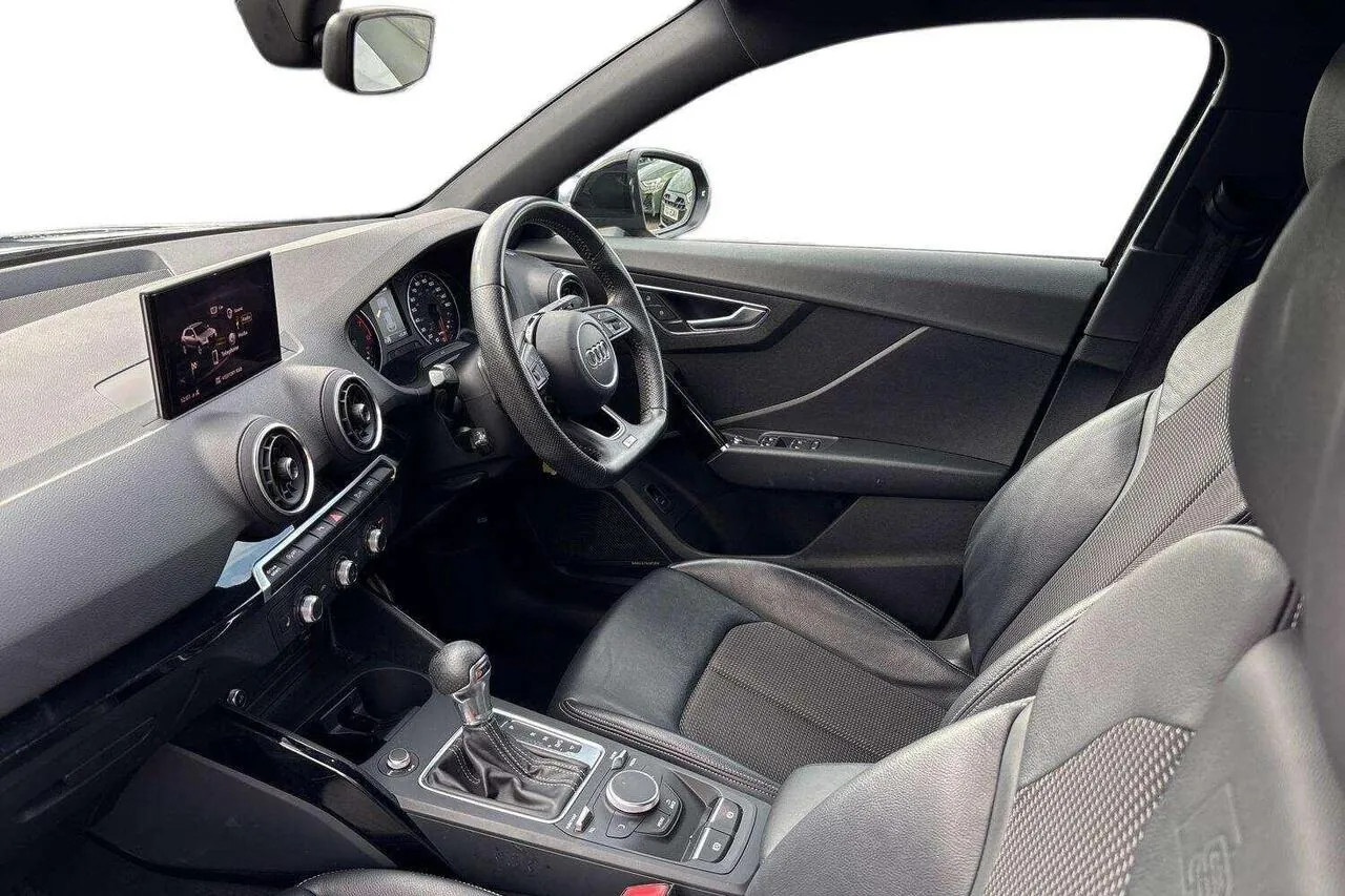 Audi Q2 2019 photo 2
