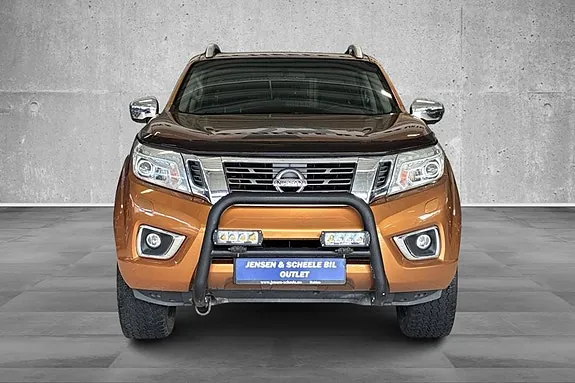Nissan Navara 2016 photo 2