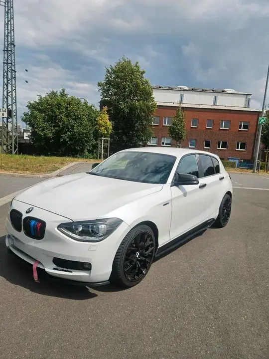BMW 118I