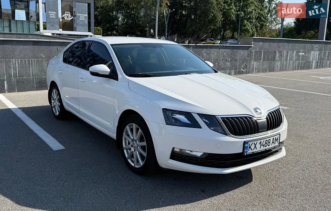 Skoda Octavia 2019 photo 3