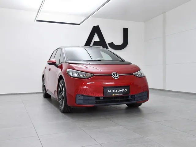 Volkswagen Id.3 2022 photo 2