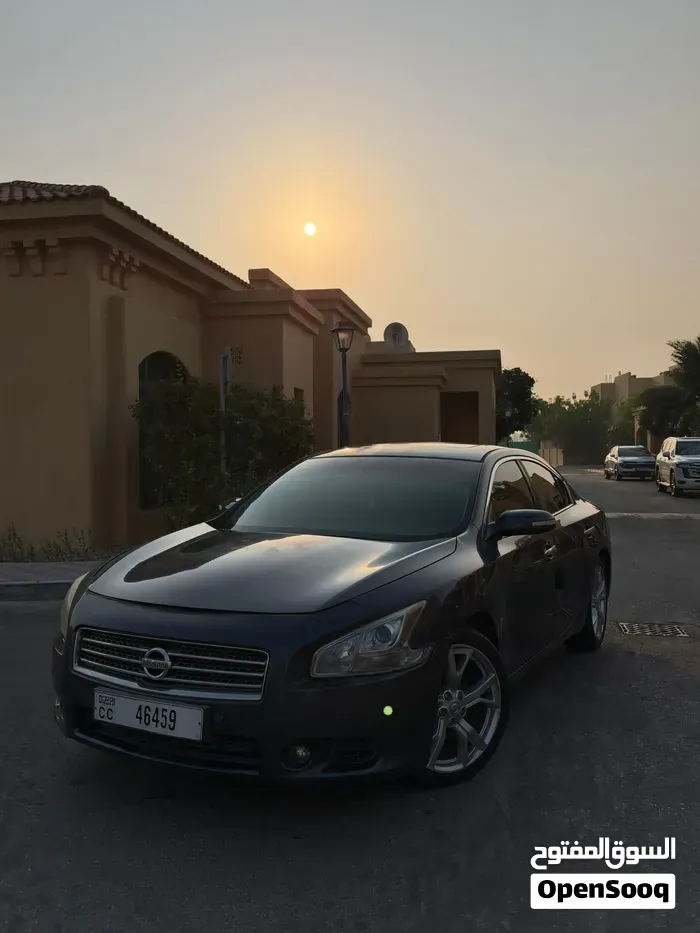 Nissan Maxima