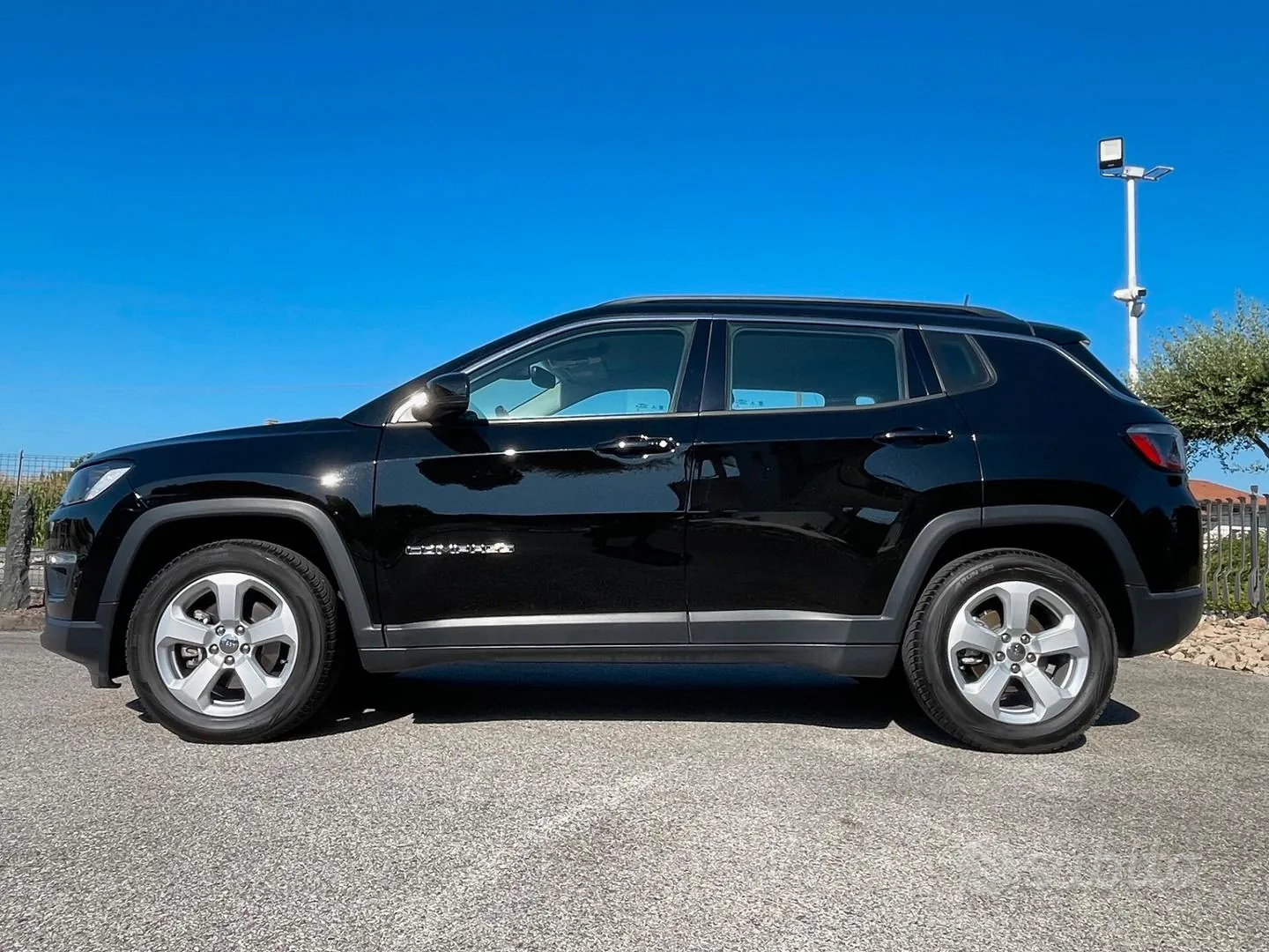 Jeep Compass 2018 photo 2