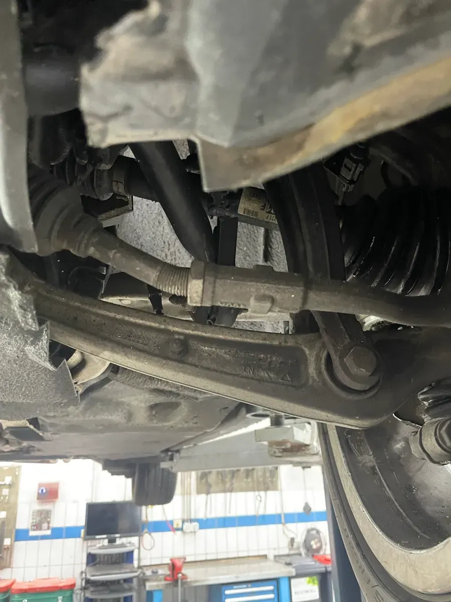 Audi A6 2014 photo 2