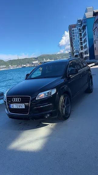 Audi Q7 2009 photo 3