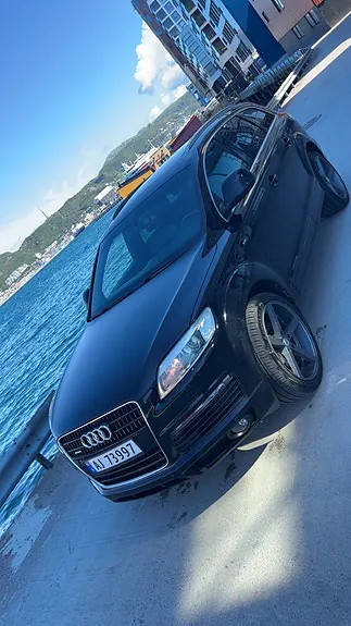 Audi Q7 2009 photo 5