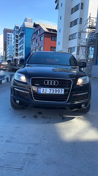 Audi Q7 2009 photo 2