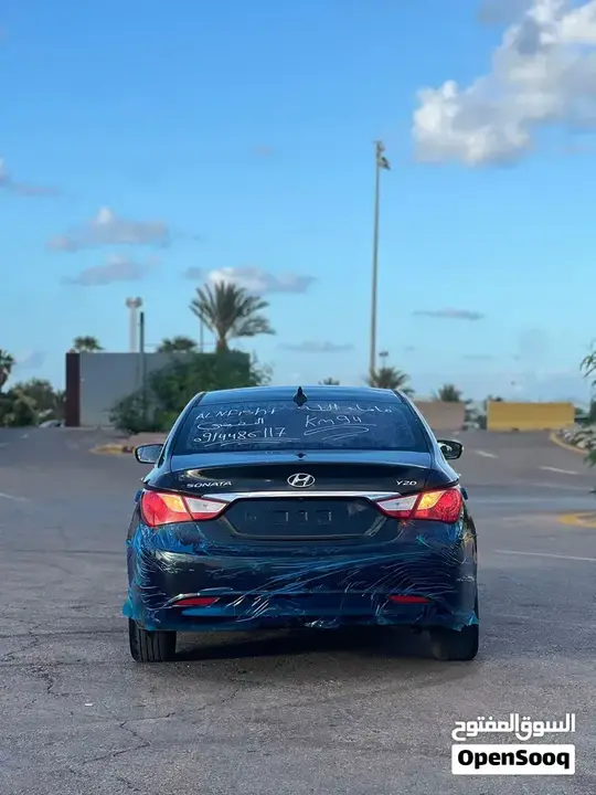 Hyundai Sonata 2012 photo 2