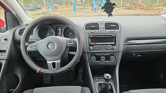 Volkswagen Golf 6 2012 photo 3