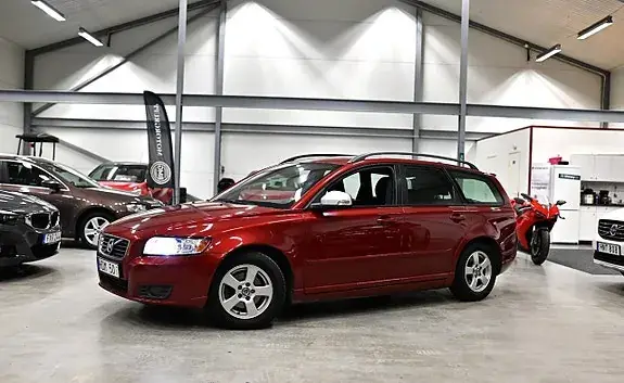 Volvo V50