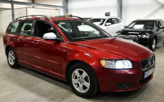 Volvo V50 2011 photo 5