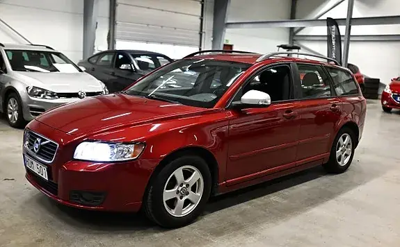 Volvo V50 2011 photo 4