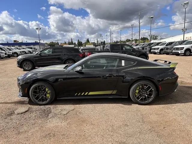 Ford Mustang 2026 photo 4