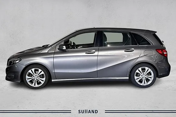 Mercedes-Benz B180 2016 photo 2