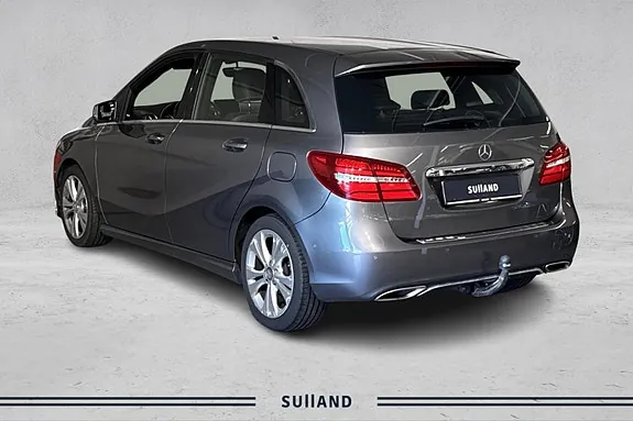 Mercedes-Benz B180 2016 photo 3