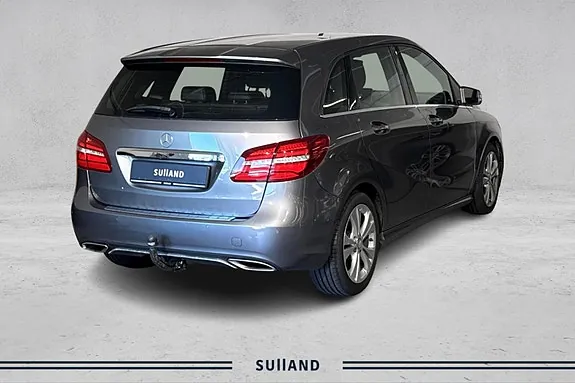 Mercedes-Benz B180 2016 photo 5