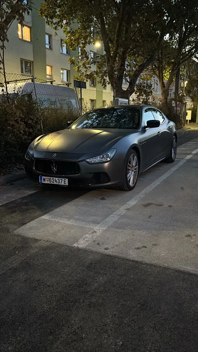 Maserati Ghibli 2015 photo 2