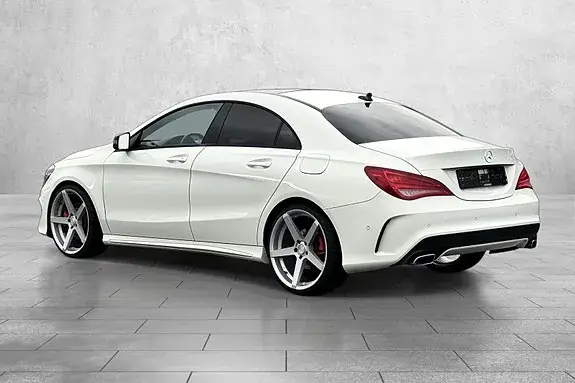 Mercedes-Benz Cla220 2015 photo 4