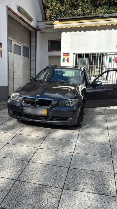 BMW 318I Touring