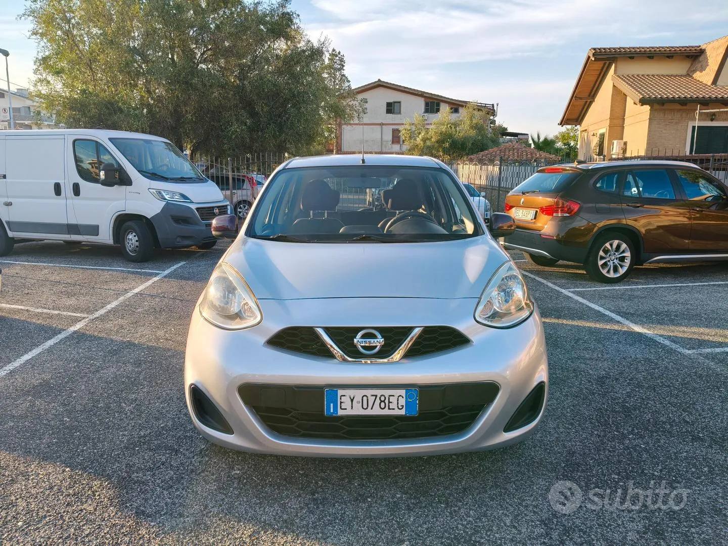 Nissan Micra 2015 photo 2