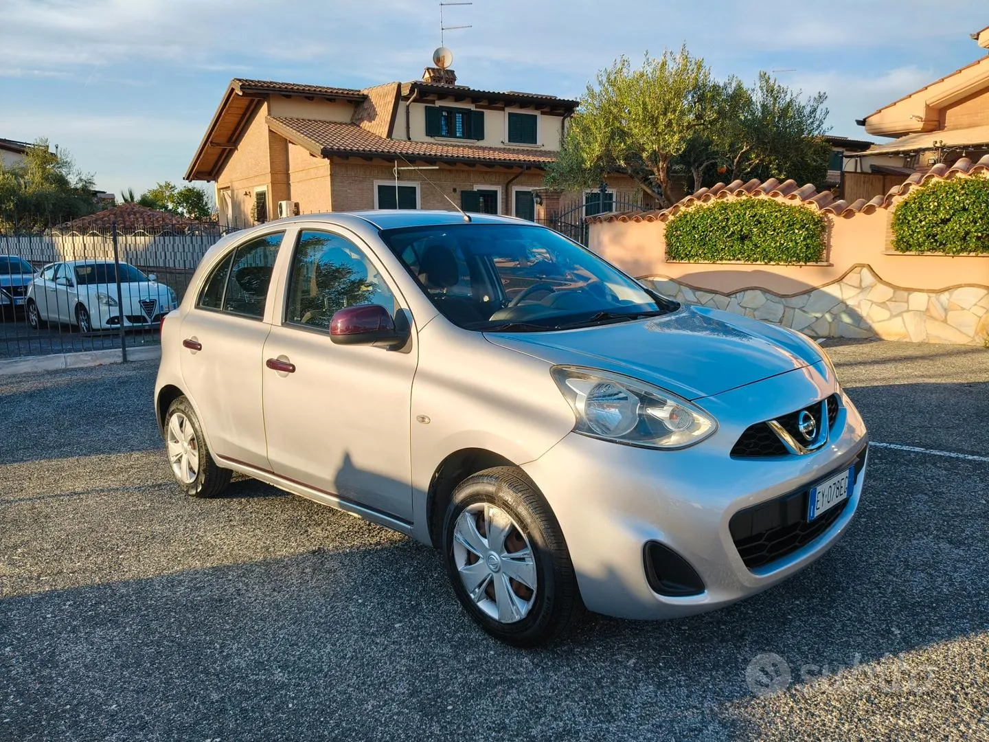 Nissan Micra 2015 photo 3