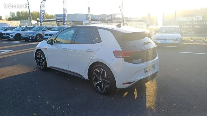 Volkswagen Id.3 2022 photo 3
