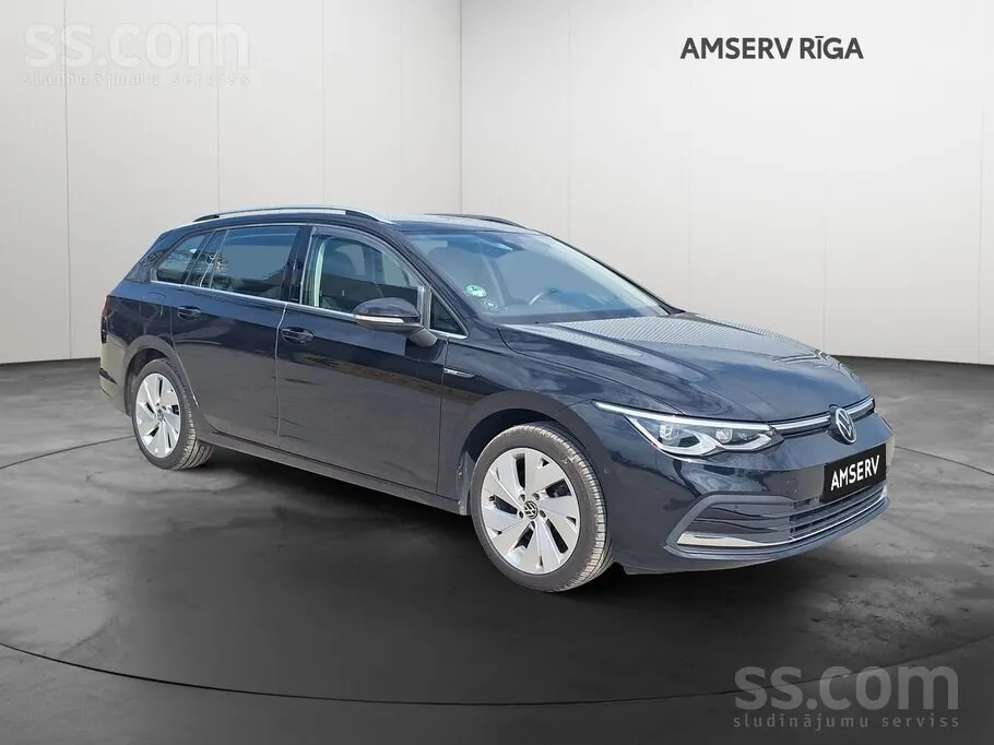 Volkswagen Golf 2022 photo 3