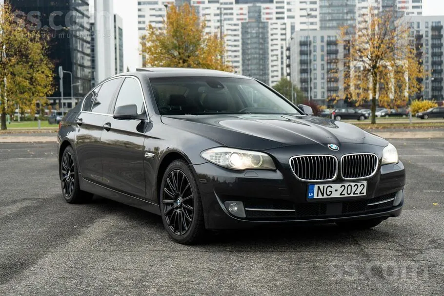 BMW 525D 2010 photo 3