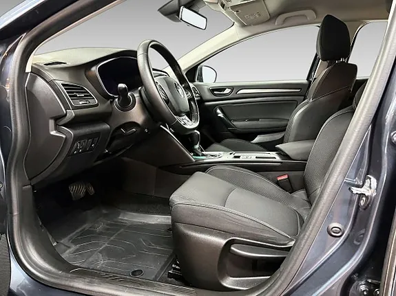 Renault Megane E-Tech 2022 photo 4