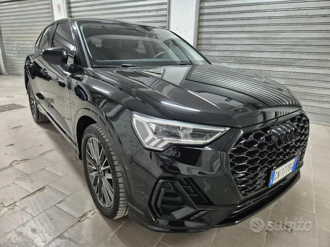 Audi Q3 2021 photo 2