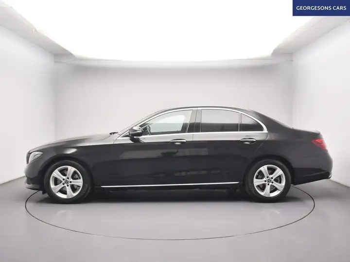 Mercedes-Benz E-Class 2017 photo 3