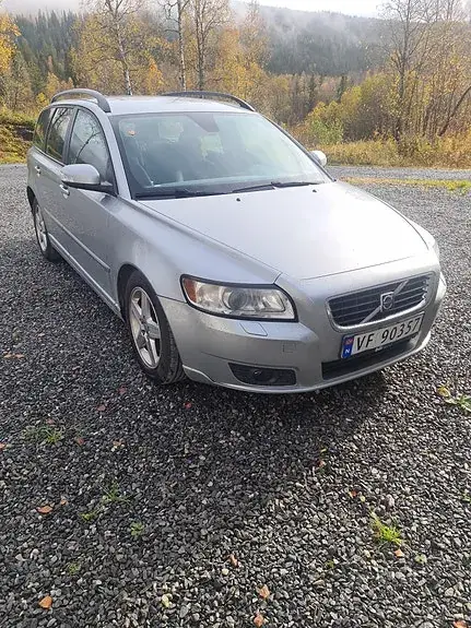 Volvo V50