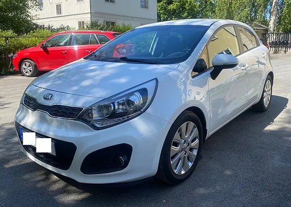 Kia Rio 2014 photo 2