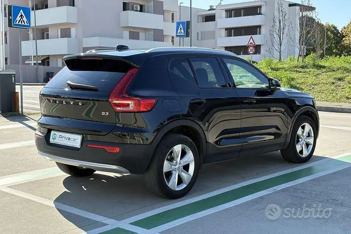 Volvo Xc40 2022 photo 5