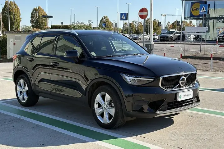 Volvo Xc40 2022 photo 3