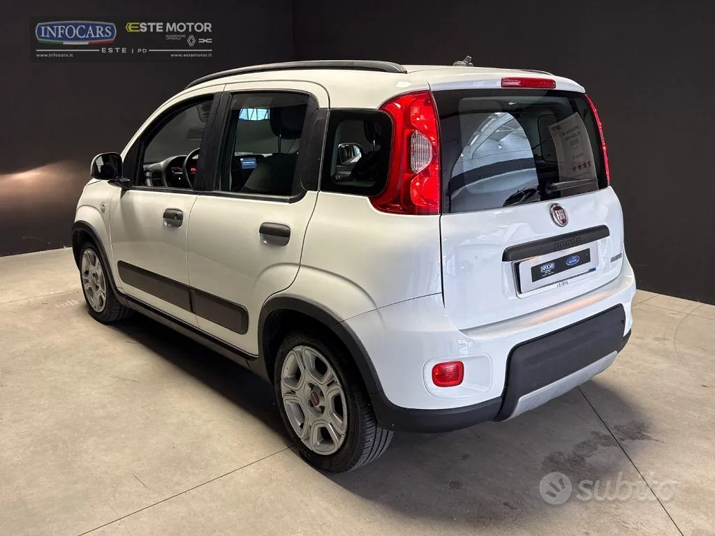 Fiat Panda 2023 photo 2